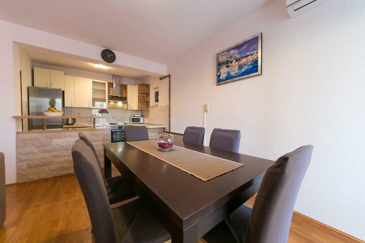Apartment Marina Makarska Eksteriør billede