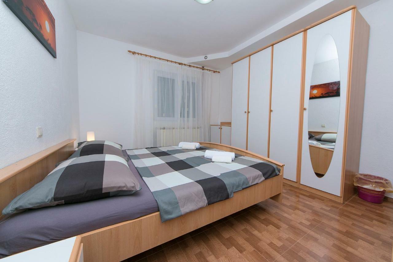 Apartment Marina Makarska Eksteriør billede