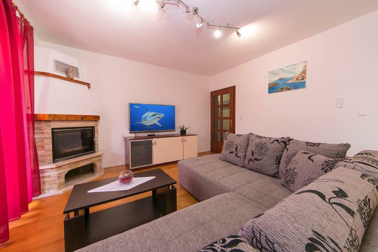 Apartment Marina Makarska Eksteriør billede