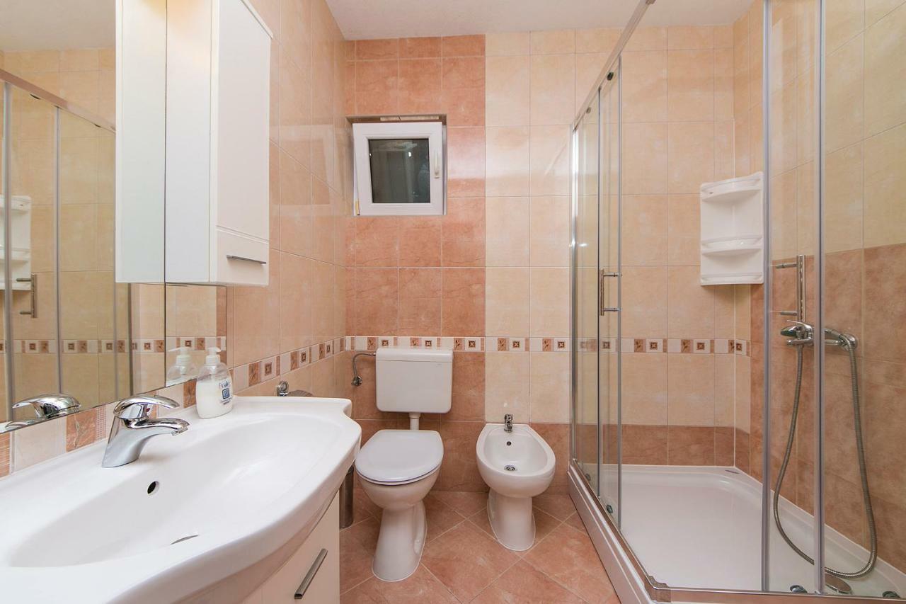 Apartment Marina Makarska Eksteriør billede